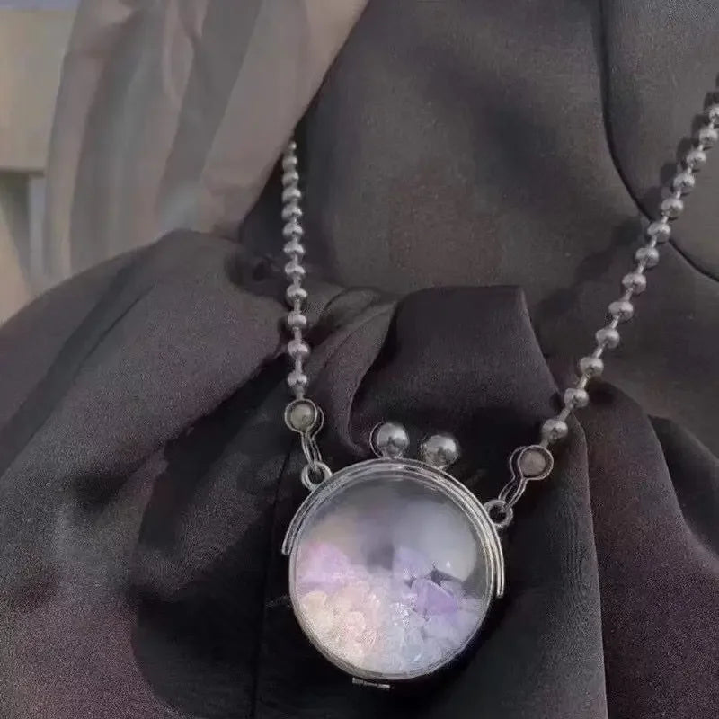 Collier amovible trousse design minimaliste