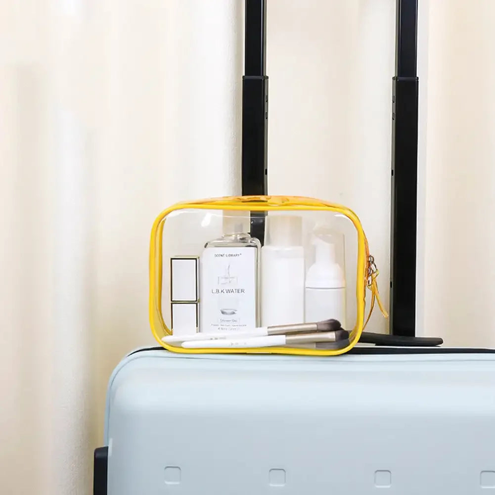 Trousse maquillage transparente violette élégante