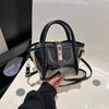 Sac à main transparent noir élégant